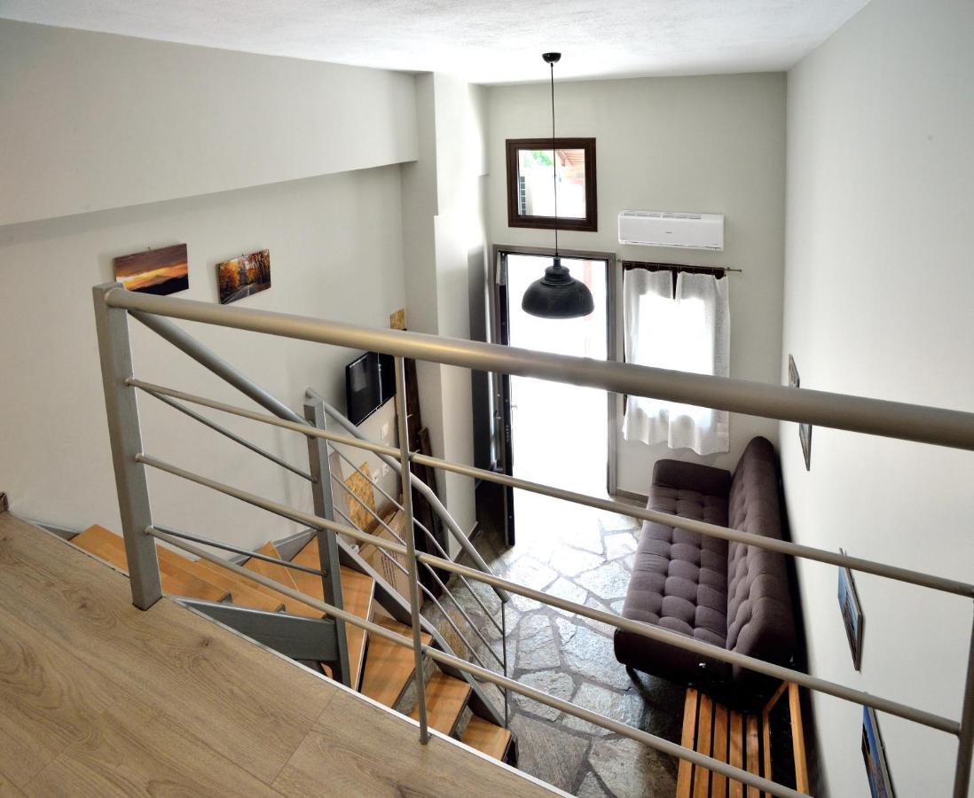 Suite Loft Apartment Konstantinidis Nea Poteidaia Eksteriør billede